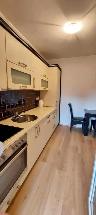 Bright & Lovely Apartment In The City Center Pristina Kültér fotó