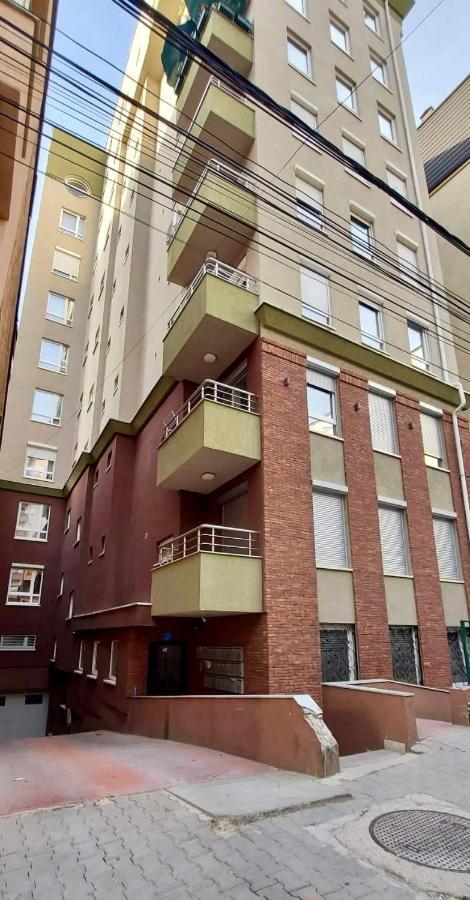 Bright & Lovely Apartment In The City Center Pristina Kültér fotó